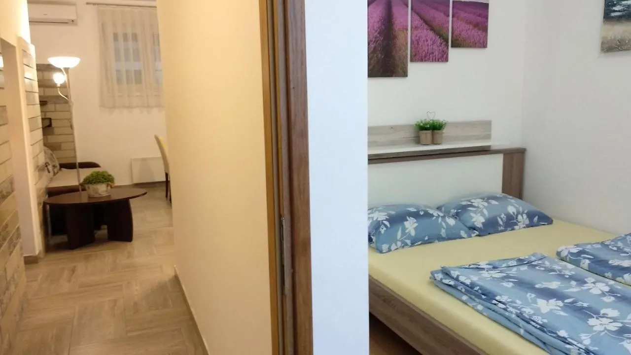 Kristijan Apartments Novigrad  0*, Novigrad (Istria) Croatia