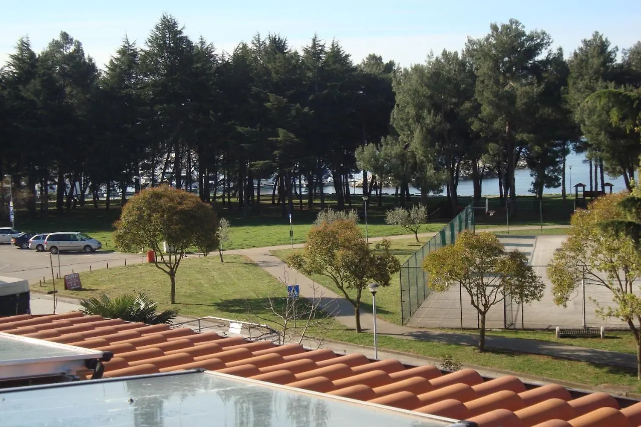 Kristijan Apartments Novigrad
