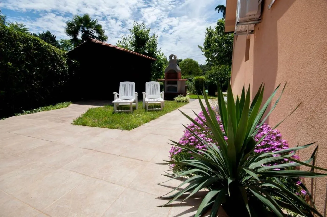 Kristijan Apartments Novigrad  Croatia